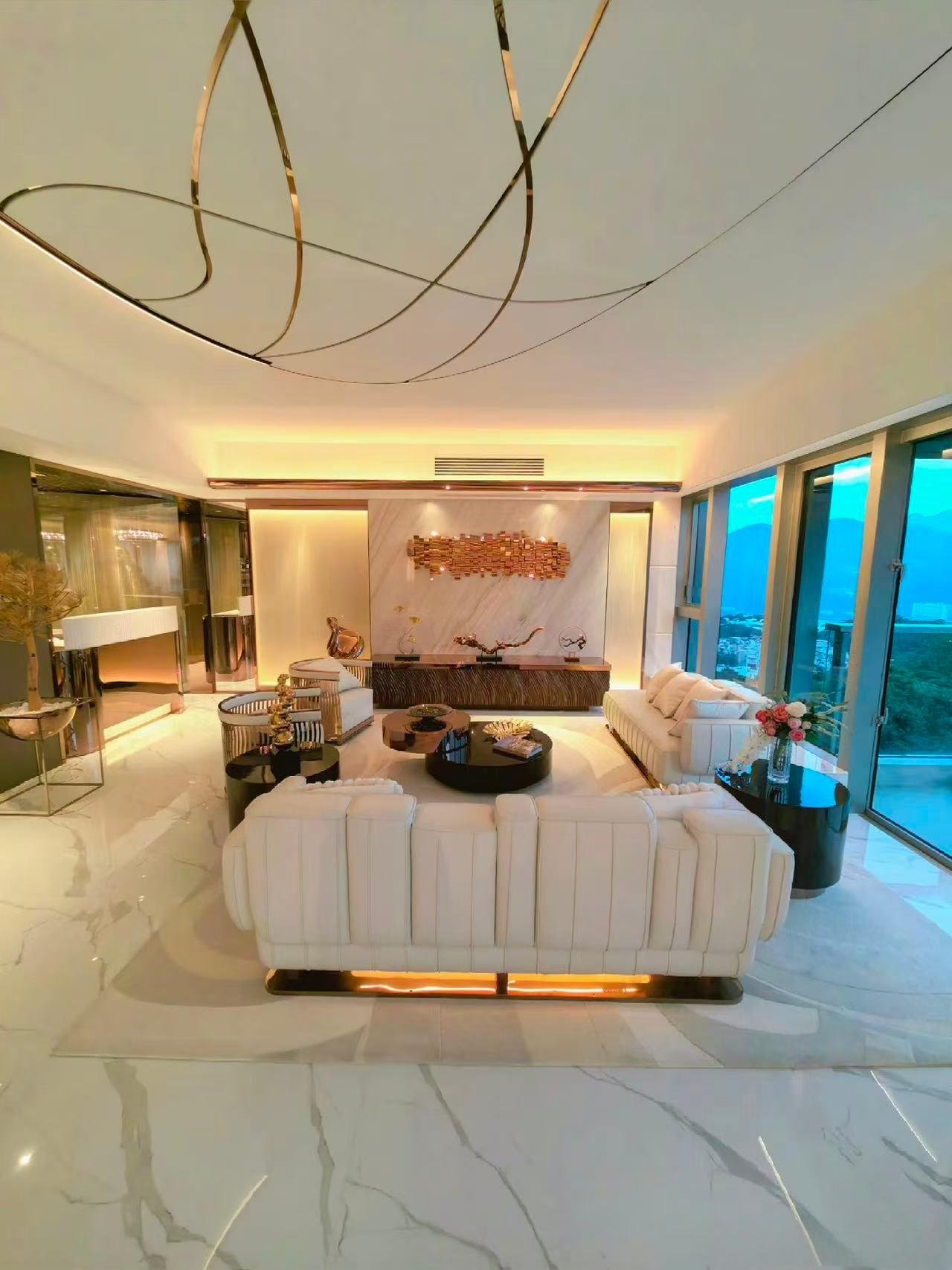 富豪・山峰 生活配套